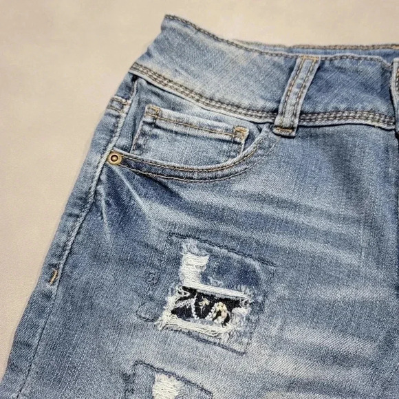 Mudd Denim Jean Shorts Youth Girls 14 Blue Cuffed Distressed Adjadtsble Waist - Picture 7 of 8